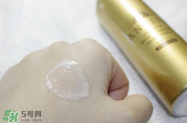 安耐曬噴霧可以帶上飛機嗎？安耐曬防曬噴霧可以托運嗎？