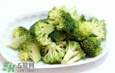 西蘭花焯水用冷水還是熱水？西蘭花焯水多久