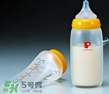 奶瓶能用洗潔精洗嗎？洗潔精能洗奶瓶嗎？