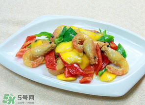皮皮蝦能和芒果一起吃嗎？吃完芒果能吃皮皮蝦嗎？