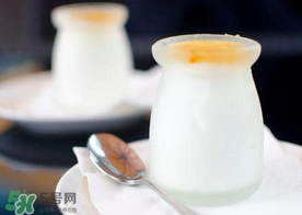 吃蝦爬子能喝酸奶嗎？蝦爬子和酸奶能一起吃嗎？