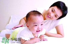 寶寶嗓子啞了該怎么辦？寶寶嗓子護養怎么做？