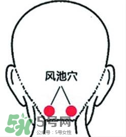 媽媽病毒性感冒需要停止喂奶嗎？媽媽感冒了喂奶需要注意什么？
