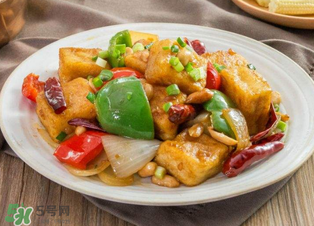 洋蔥和豆腐能一起吃嗎？洋蔥和豆腐可以一起吃嗎？