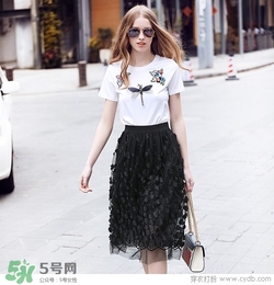 6月份穿什么衣服？六月份穿衣搭配