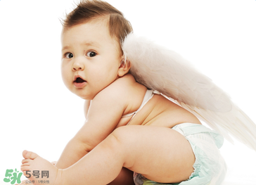 孩子發(fā)燒到39度該怎么辦？ 孩子39度能用物理降溫嗎？