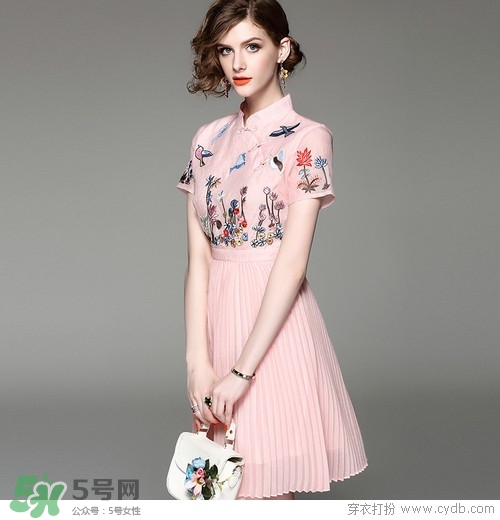 6月去香港穿什么？六月份去香港穿什么衣服？