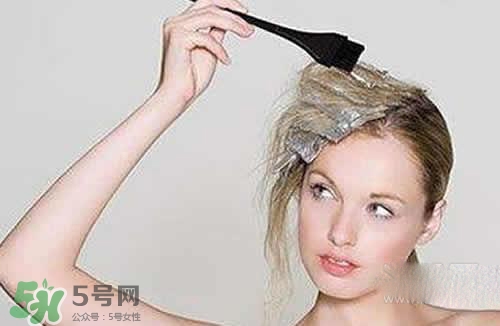 用染發膏前要不要洗頭？用染發膏要提前幾天洗頭？