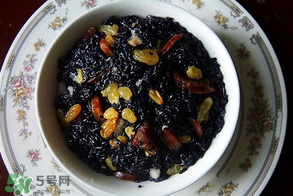烏飯用什么葉子煮？烏飯用什么葉子圖片？
