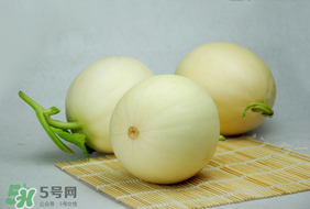 香瓜和菠蘿能一起吃嗎？香瓜和菠蘿可以吃嗎？