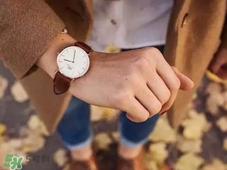 dw手表和天梭哪個好？dw手表和天梭手表哪個檔次高？
