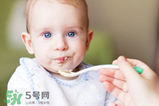 寶寶吃米粉會便秘嗎？寶寶吃米粉會導致便秘嗎？