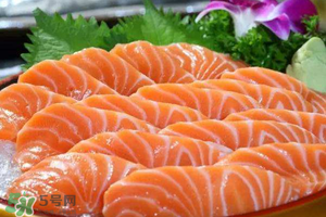 三文魚放冷藏還是冷凍？三文魚冷藏好還是冷凍好？