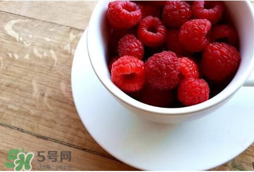 覆盆子是野草莓嗎？覆盆子是桑椹嗎？