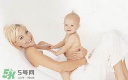 生孩子后為什么遲遲不來例假？生完孩子后多久來大姨媽？
