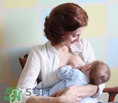 生孩子后為什么遲遲不來例假？生完孩子后多久來大姨媽？