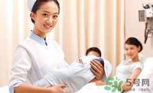 夏天坐月子可以天天洗澡嗎？夏季坐月子能洗澡嗎？