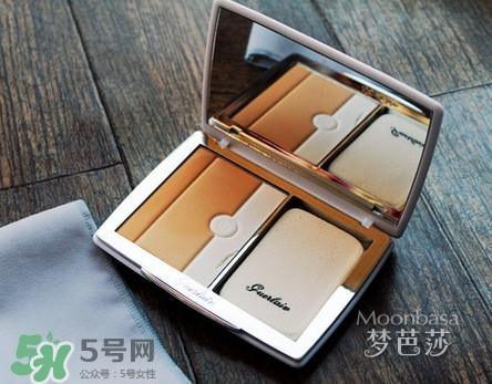 嬌蘭和迪奧粉餅?zāi)膫€(gè)好？嬌蘭和dior迪奧粉餅對(duì)比