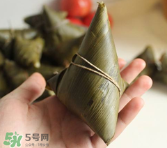 包粽子用什么糯米？包粽子的糯米要泡多久？