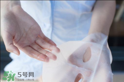 百雀羚三生花面膜怎么用？百雀羚三生花面膜用完要洗嗎？