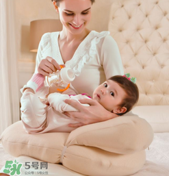 哺乳枕有必要買嗎？哺乳枕是不是必須品呢？