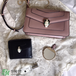 寶格麗蛇頭包有哪幾種尺寸？寶格麗蛇頭包尺寸介紹