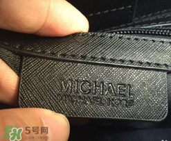 michael kors鎖頭包怎么分辨真假？mk鎖頭包真假辨別