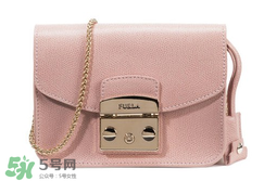 furla小方包尺寸多大？芙拉小方包有幾種尺寸？