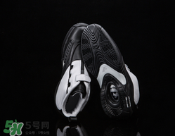 reebok answer4復刻版在哪買？銳步艾弗森戰靴復刻哪里有賣？