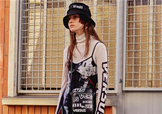 versus versace2018早春度假系列衣服款式有哪些_好看嗎？