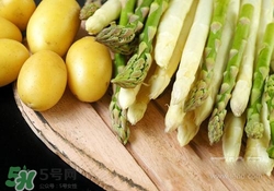 蘆筍焯水幾分鐘可以吃？蘆筍要焯水幾分鐘