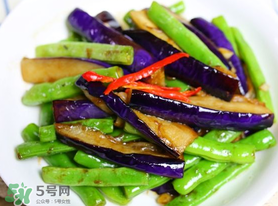 四季豆可以和茄子一起炒嗎？四季豆和茄子能一起煮嗎？