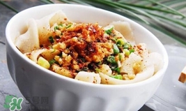油潑面都放什么調料比較香？油潑面正宗的配料有哪些