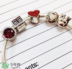 pandora手鏈會(huì)變長(zhǎng)嗎？潘多拉手鏈會(huì)越戴越松嗎？