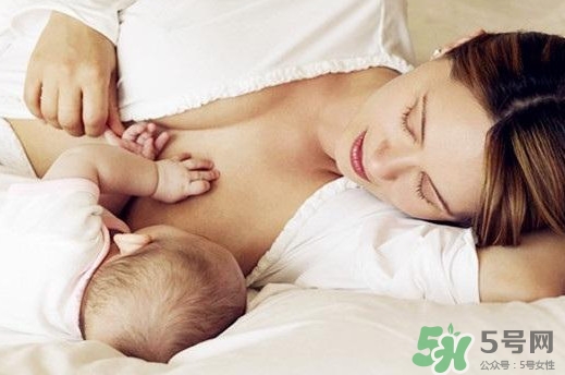 寶寶母乳喂養多久最好？母乳要喂多長時間最好