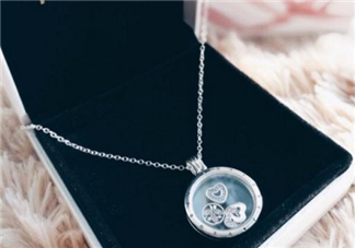 pandora項鏈掉色嗎？潘多拉項鏈會不會掉色？