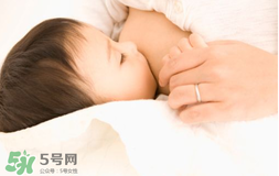 產后開奶疼嗎？產后漲奶疼持續多久？