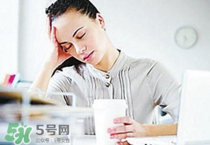 吹空調(diào)為什么會(huì)口渴？吹空調(diào)為什么會(huì)咳嗽