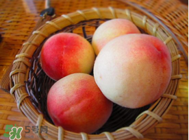 水蜜桃和西瓜能一起吃嗎？水蜜桃可以和西瓜一起吃嗎？