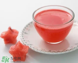 西瓜汁有沉淀還能喝嗎？西瓜汁怎么榨不會沉淀？