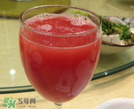 西瓜汁有沉淀還能喝嗎？西瓜汁怎么榨不會沉淀？