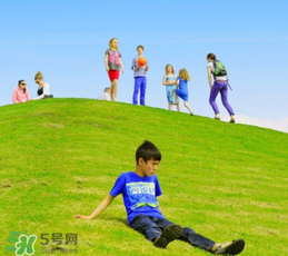 暑假旅游性價比最高的地方是哪里？2017暑假去哪里旅游便宜？