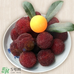 楊梅發霉了還能吃嗎？吃了發霉的楊梅會怎樣？