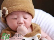 寶寶睡覺突然大哭是什么原因？寶寶睡覺大哭正常嗎？