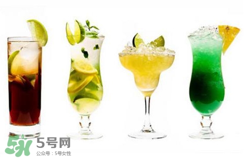 竹葉青酒不能和什么一起吃？喝竹葉青酒要注意什么？