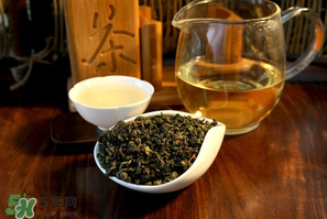 喝茶能吃杏嗎？喝茶可以吃杏嗎？