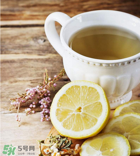 喝茶能吃杏嗎？喝茶可以吃杏嗎？