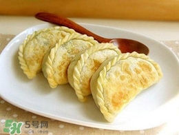 韭菜盒子怎么和面？韭菜盒子跟餃子有什么區別