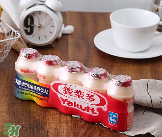 養樂多能治便秘嗎？養樂多能緩解便秘嗎？