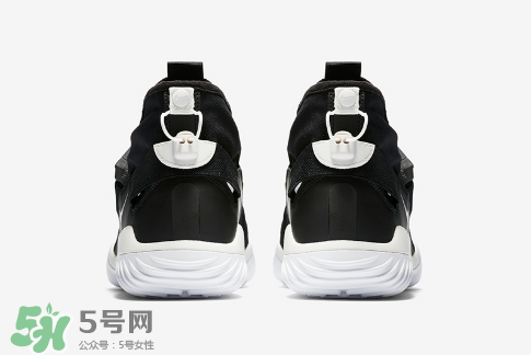 nikelab acg 07 kmtr機能運動鞋黑白配色什么時候發售？